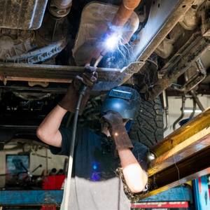 Meet your Posher, Grant